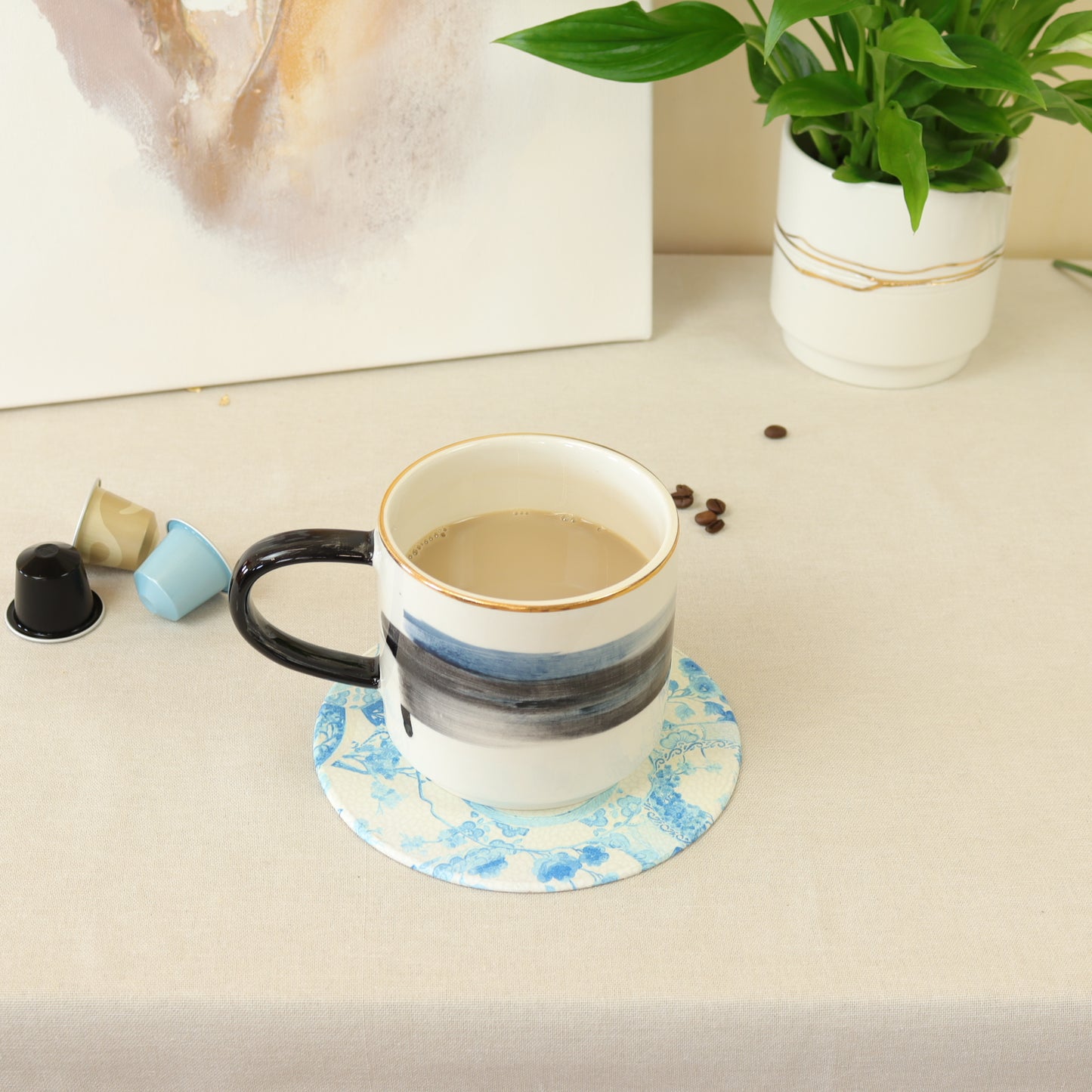 taza abstracta negra 397