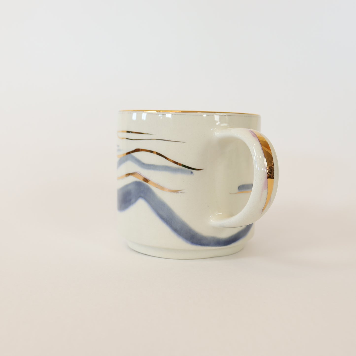 caneca azul 017