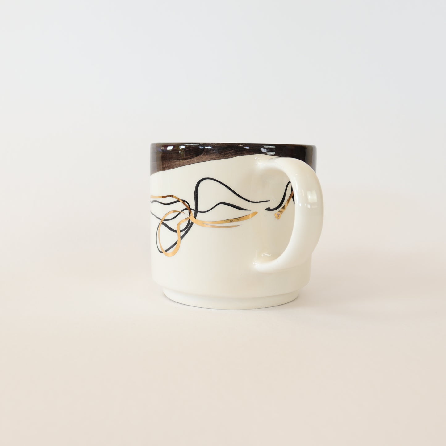 caneca castanha 591
