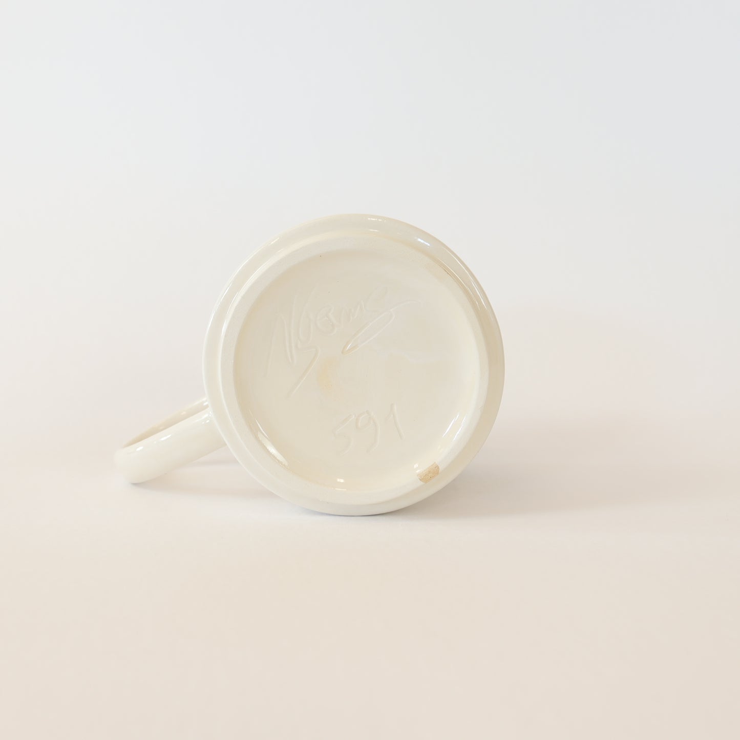 caneca castanha 591