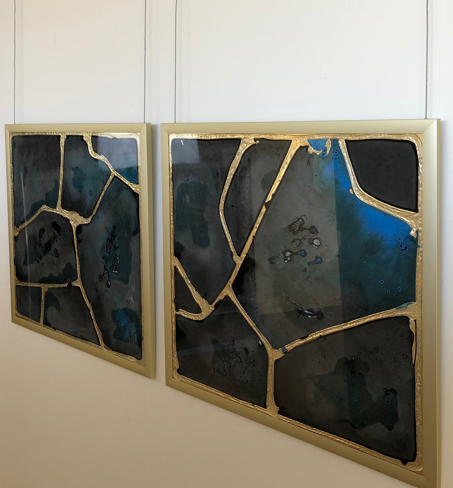 64 x 60 cm Ref. 48305-48306