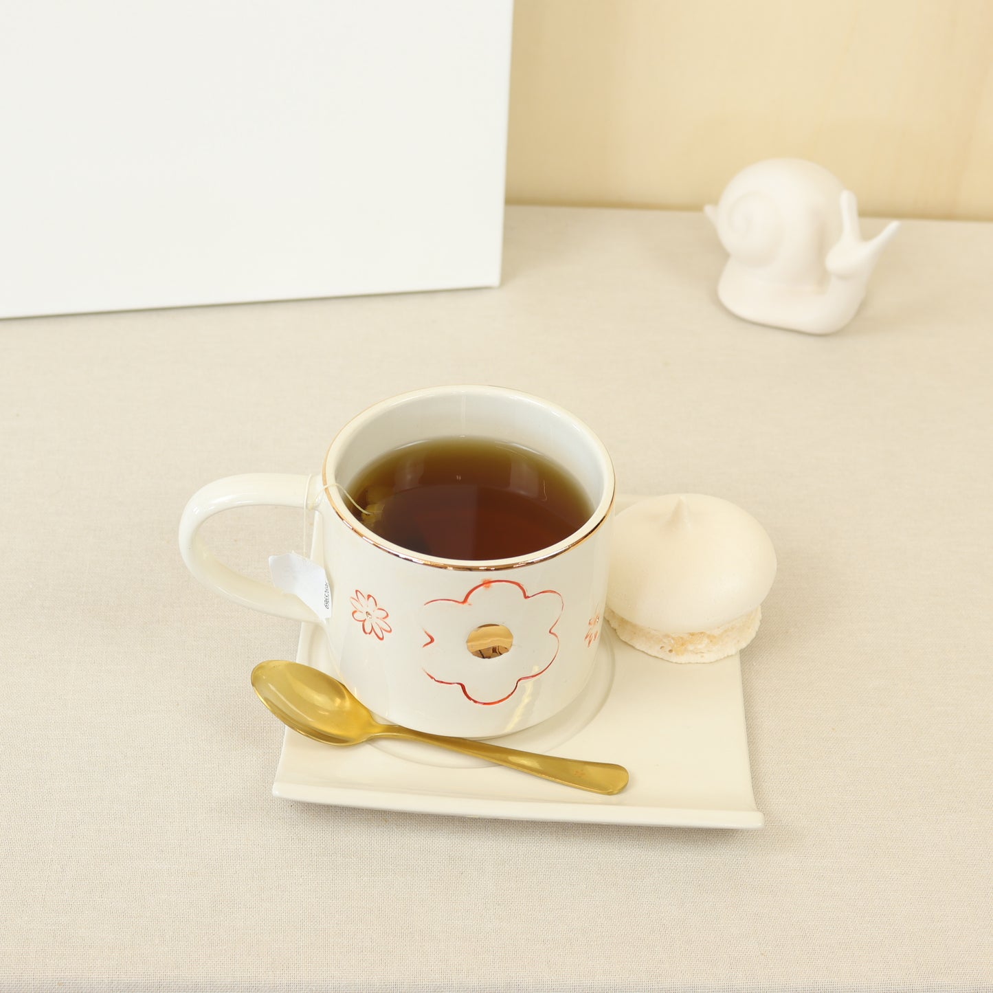 caneca flores 400