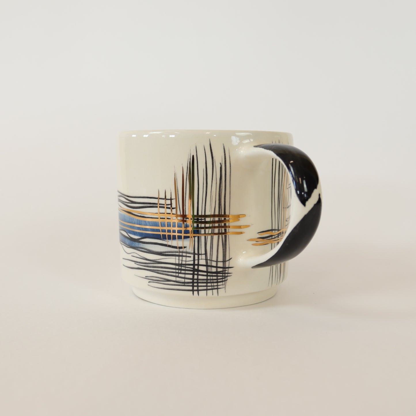 caneca azul 546