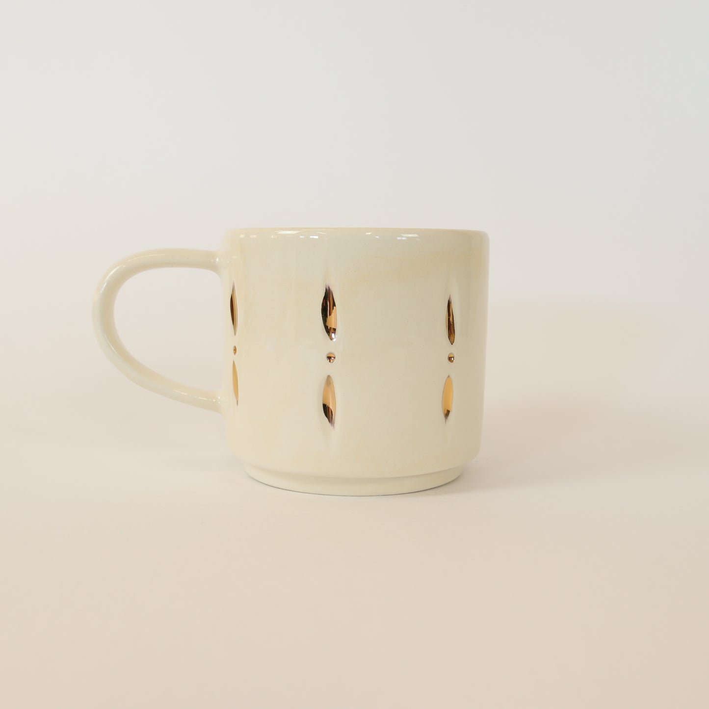 caneca ouro 706